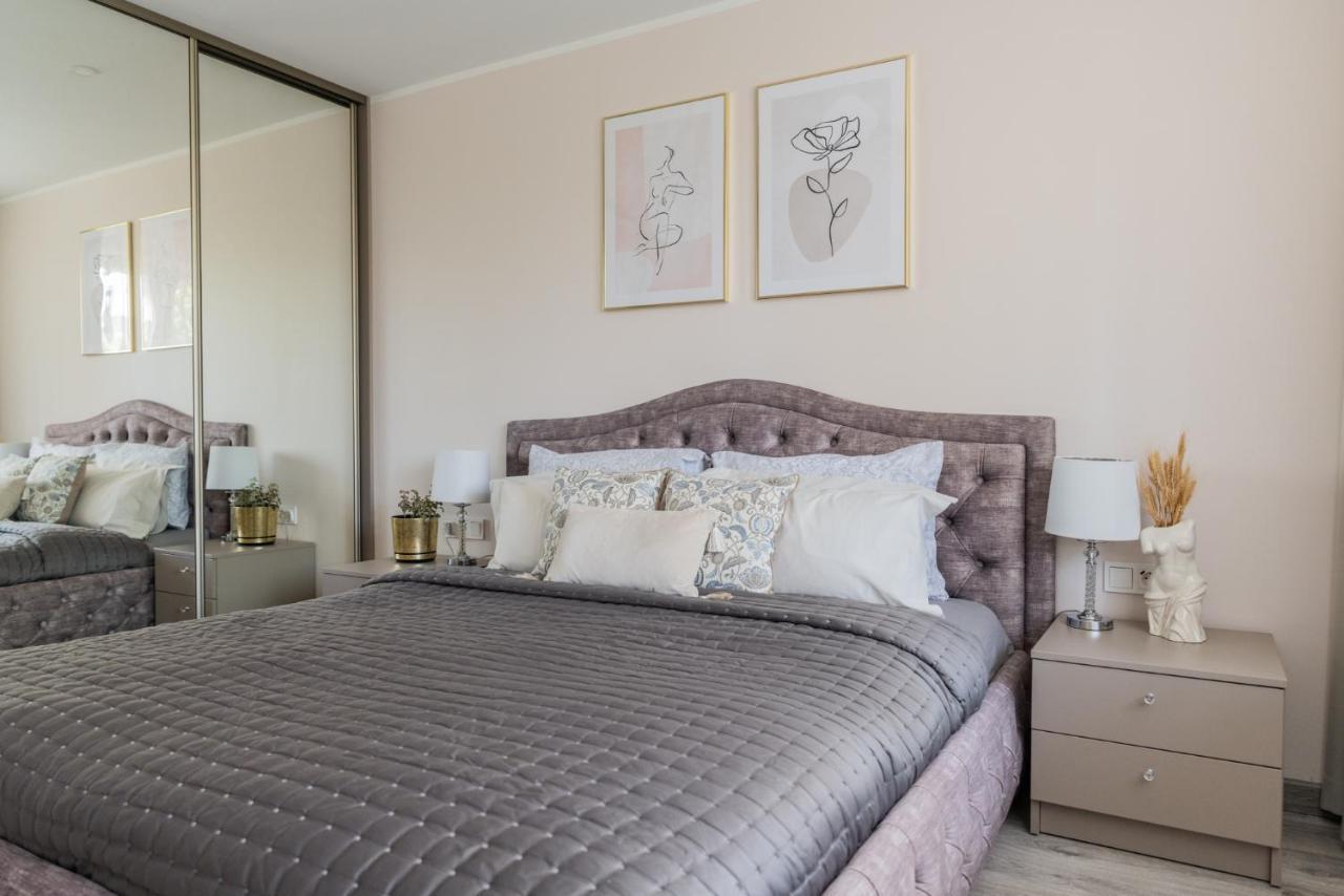E.D. Luxury Apartaments Šiauliai Eksteriør bilde